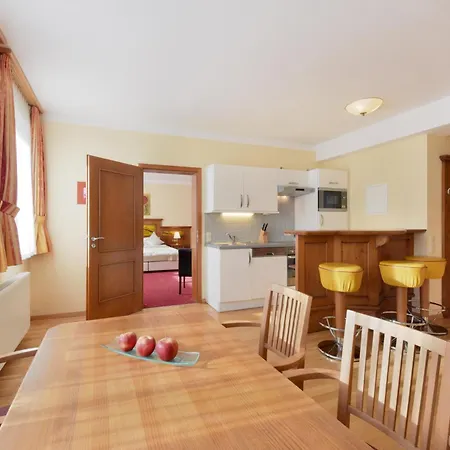 Cella Apartment *
