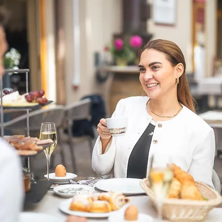 Cella ツェル アム ゼー